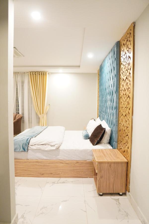 Nueva Hotel Islamabad Bagian luar foto
